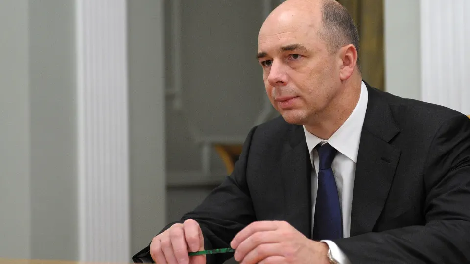 Глава Минфина сообщил, что искусственный интеллект помогает при распределении бюджетных средств и в работе налоговых и таможенных служб. Решения по бюджету остаются за профильными специалистами на фоне рекордного дефицита.