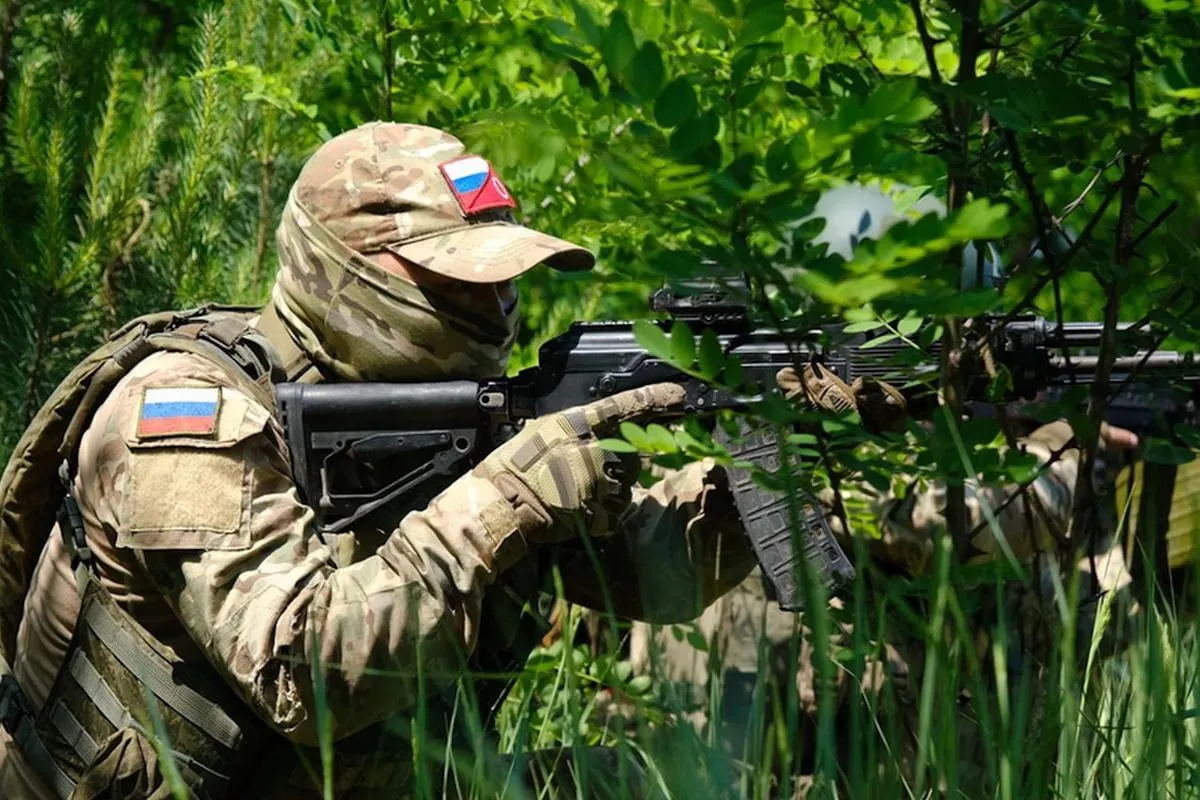 Аналитики Института по изучению войны отмечают, что требования российского руководства о полном контроле над Донбассом не соответствуют оперативной обстановке и зависят от темпов продвижения, рельефа и украинских контратак.