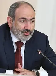 Премьер-министр Армении пообещал компенсировать убытки производителей, столкнувшихся с временными ограничениями на поставки сельхозпродукции в Россию. Государство также поможет повысить качество продукции и искать альтернативные рынки сбыта.