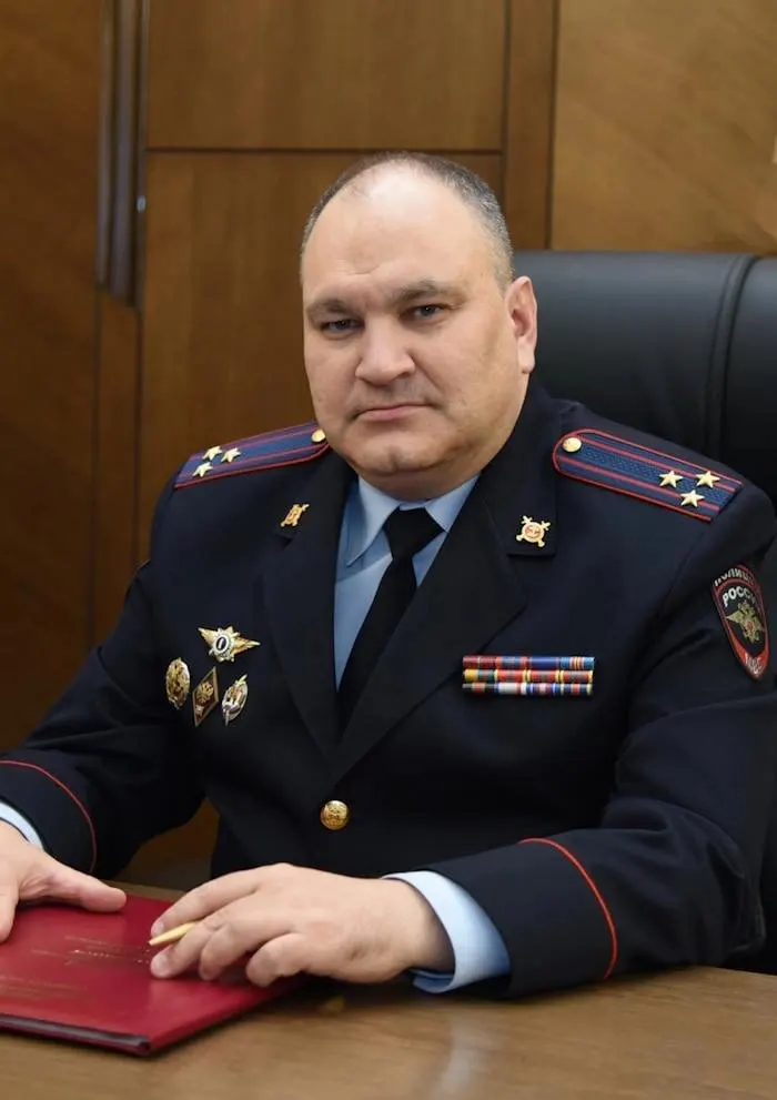 Кратко о биографии и карьерном пути Константина Кремнева — назначенного временно исполняющим обязанности начальника полиции Волгоградской области.