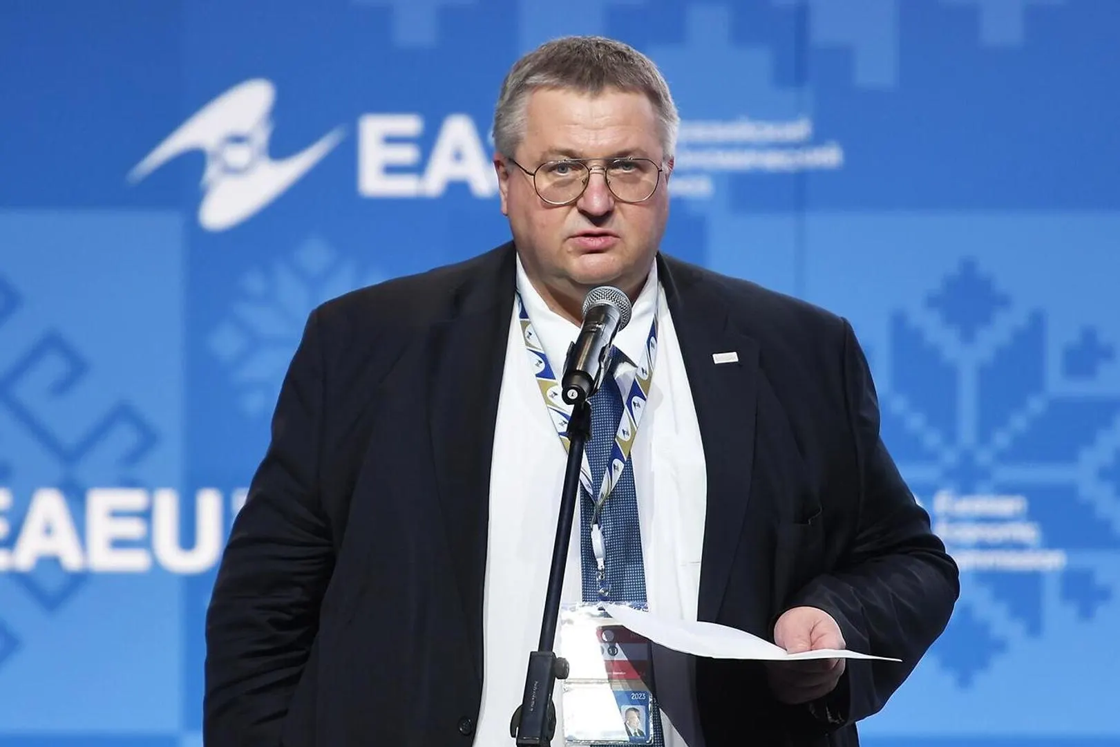 Россия и другие страны Евразийского экономического союза поручили подготовить к декабрю анализ последствий возможной приостановки действия договора в отношении Армении на фоне её сближения с ЕС и давления перед парламентскими выборами.