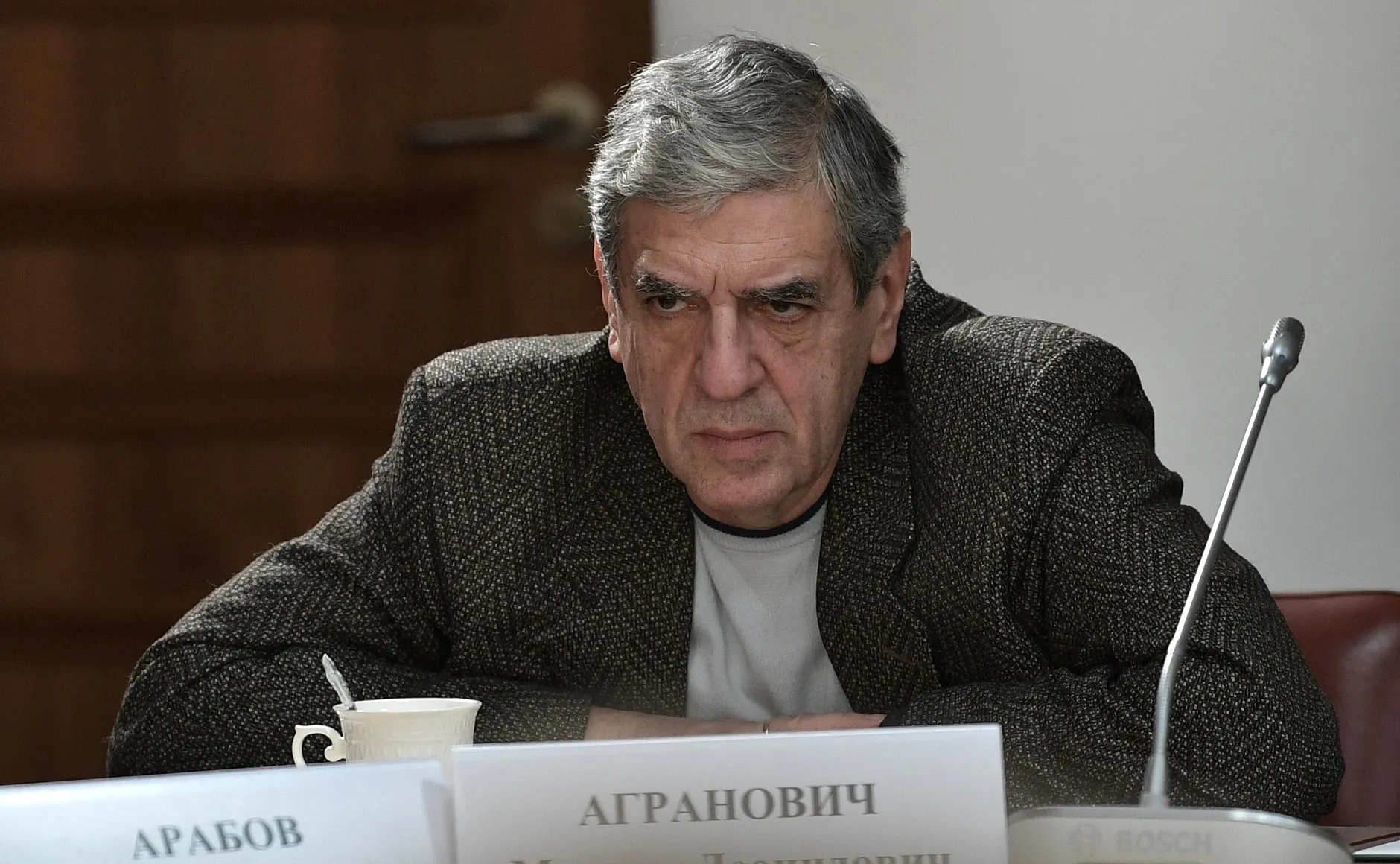 Операторский факультет ВГИКа объявил набор в специальную группу: бесплатное обучение с 2027 года для абитуриентов, заключивших годичный контракт с Минобороны на службу в войсках беспилотных систем. Обещают общежитие, статус ветерана и льготы.