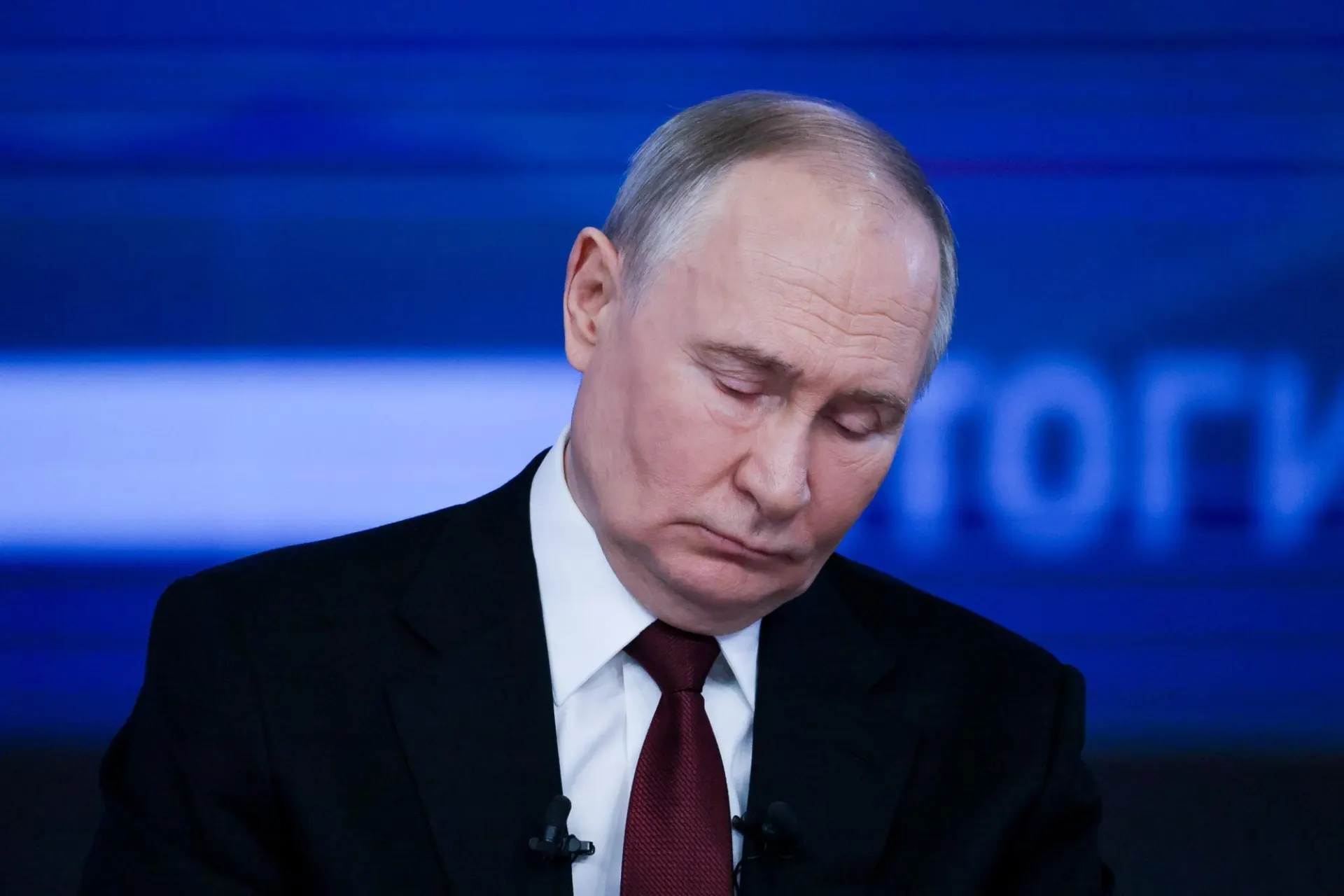 Изложены цели и причины начала СВО; приведена сводка заявлений президента.