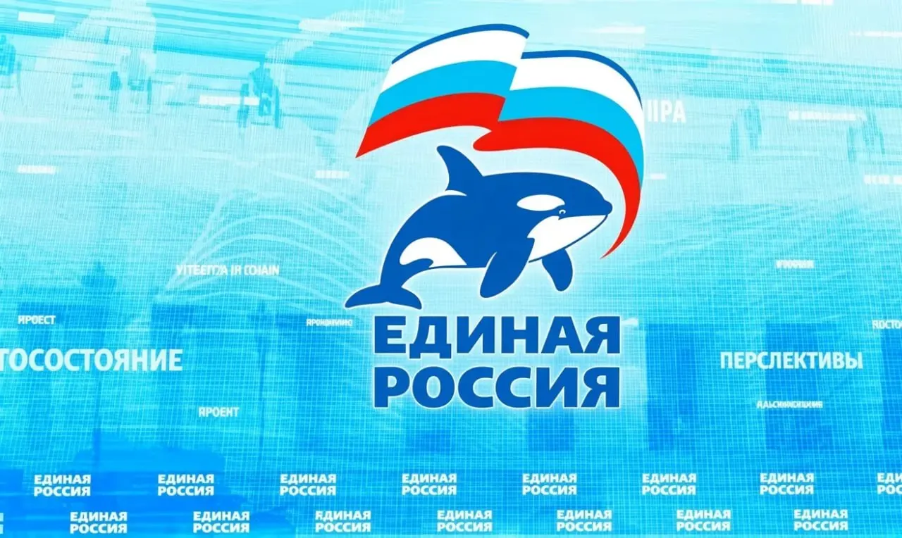 На встрече с учителями президент предложил объяснять причины проведения операции через пищевую цепочку; реакция сети включает мемы и критические замечания.
