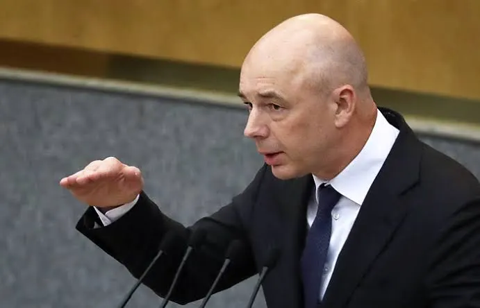 Министр финансов России заявил, что каждый финансист должен иметь финансовый запас и пояснил роль Фонда национального благосостояния в финансировании обязательств.
