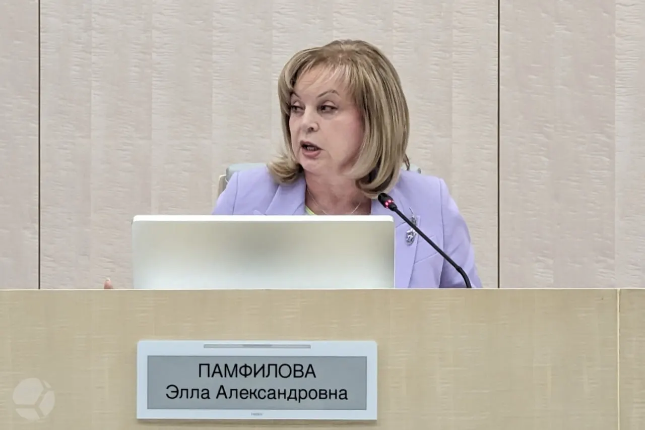 По итогам кампании зафиксировано всего два случая вброса бюллетеней; виновных накажут. Явка на дистанционном голосовании составила 90,88% (более 3,65 млн), проголосовало свыше 62,6 млн россиян.