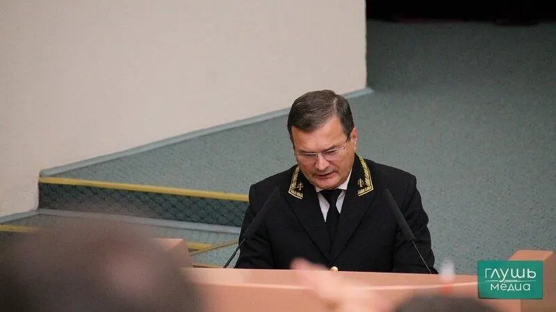 Высшая квалификационная коллегия судей РФ привлекла к дисциплинарной ответственности председателя Саратовского областного суда Олега Ляпина и его заместителей, выявив систематические нарушения в работе региональных судов и недостаточный надзор за их деятельностью.