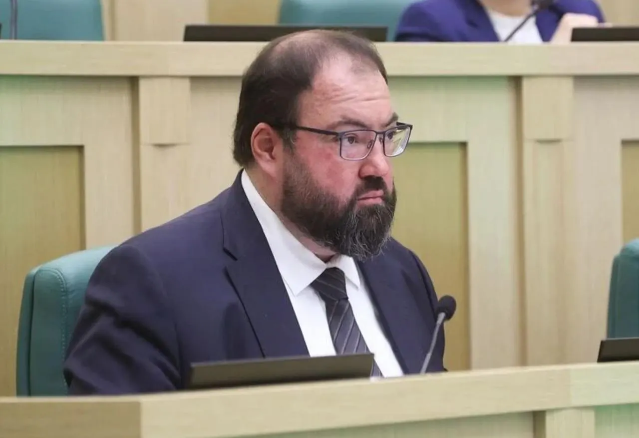 На фоне атак беспилотников на инфраструктуру крупных сервисов обсуждают меры по защите дата-центров, восстановление может занять месяцы.